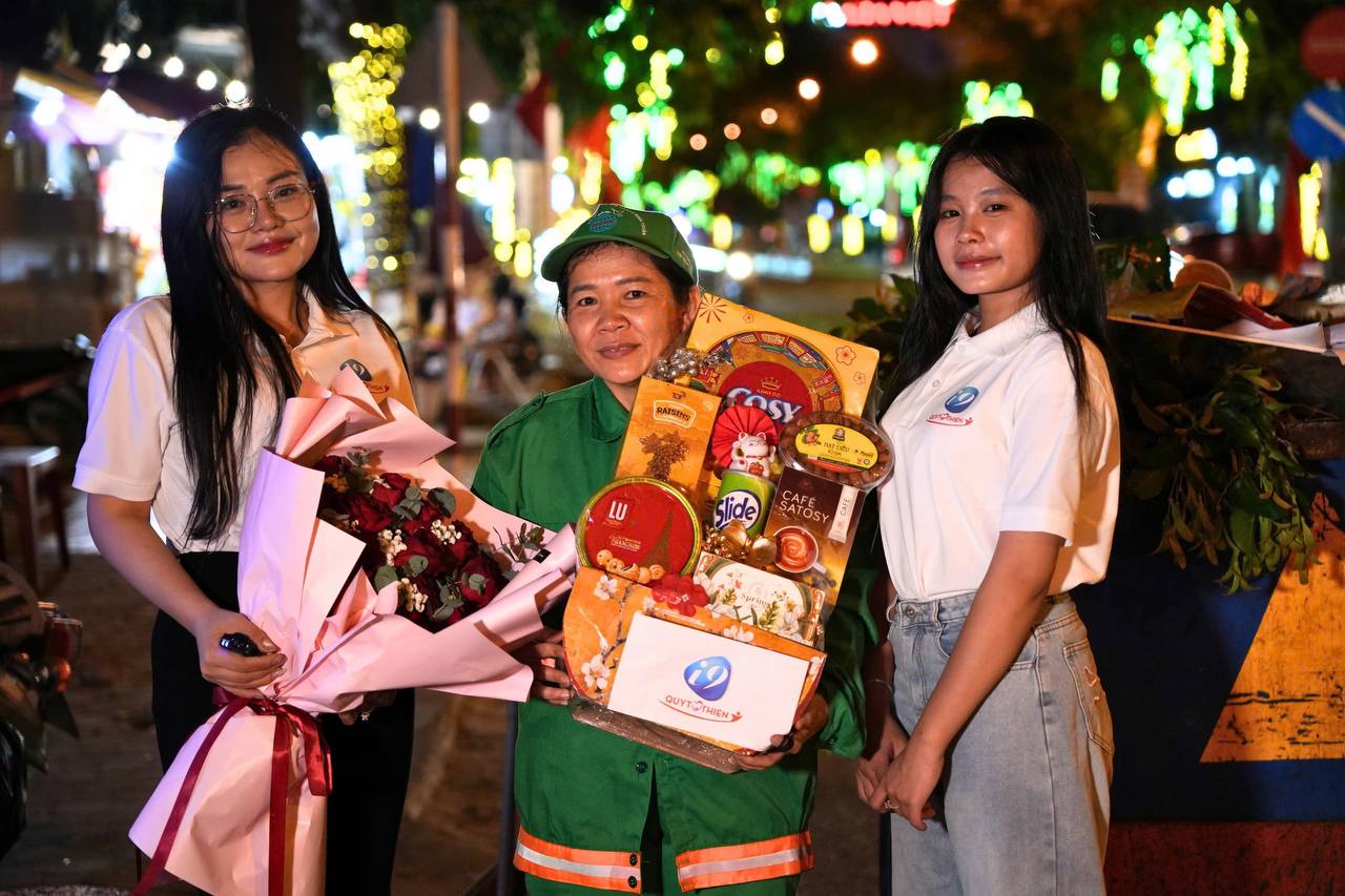 Biểu tượng đổi mới công nghệ, minh họa cam kết của i88 trong việc liên tục phát triển các sản phẩm và tính năng cá cược mới